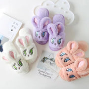 Indoor warm floor slippers in autumn and winter