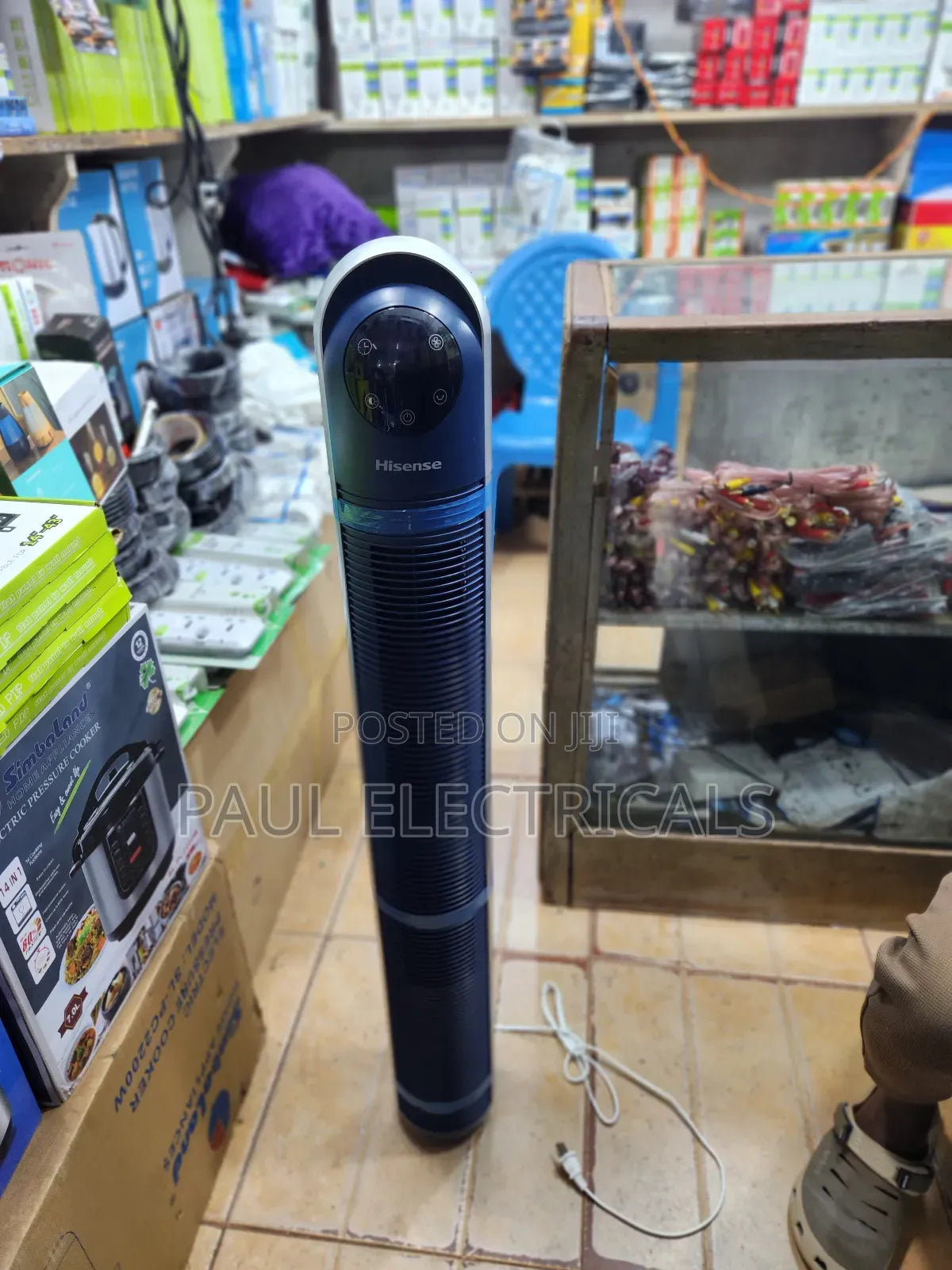 Hisense Electric Tower Fan with Remote