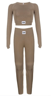 Solid Color Letter Zhang Zi Round Neck Long Sleeve Short Top Yoga Two-piece Set