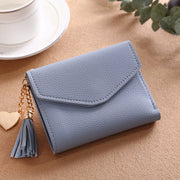 Female purse tassel