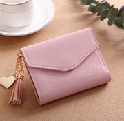 Female purse tassel