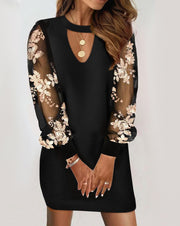 Long-sleeved V-neck Dress Spring And Autumn Lace Splicing Dress For Women's Clothing
