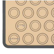 Thermally resistant silicone baking mat