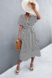 Spring And Summer Classic Product Cross V-neck Lace-up Striped Dress